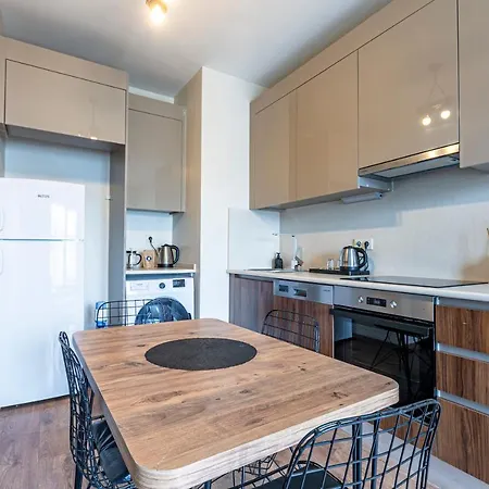 Lux Furnished Modern דירה *