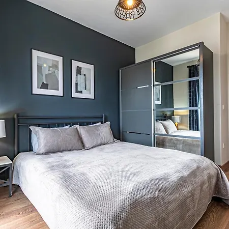 Апартаменты Lux Furnished Modern